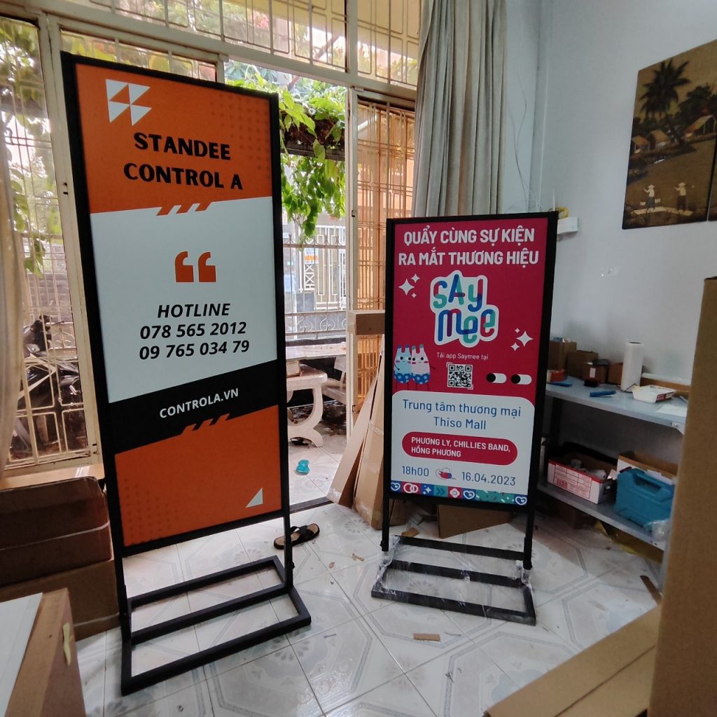 khung sắt sự kiện