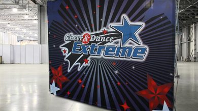 Khung dựng backdrop chắc chắn, đảm bảo chất lượng và an toàn