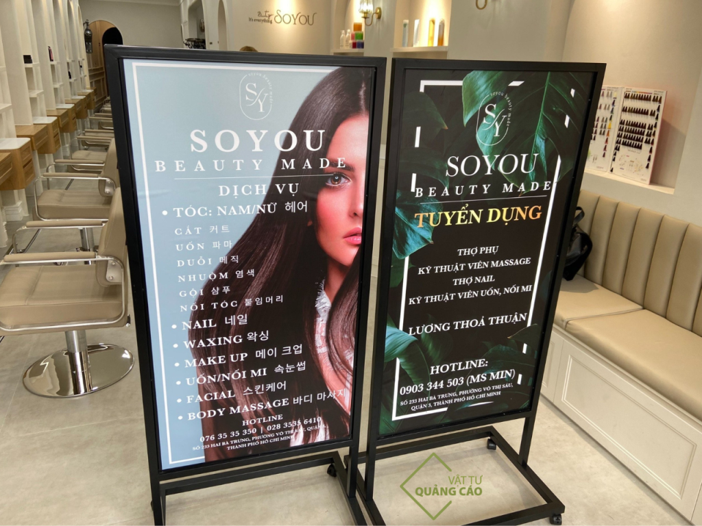 chân quảng cáo ngoài trời