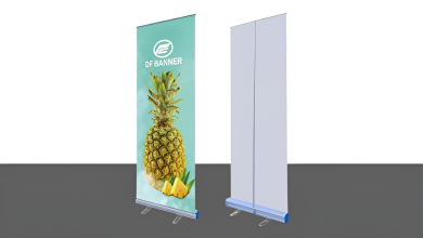 standee cuốn inox là gì