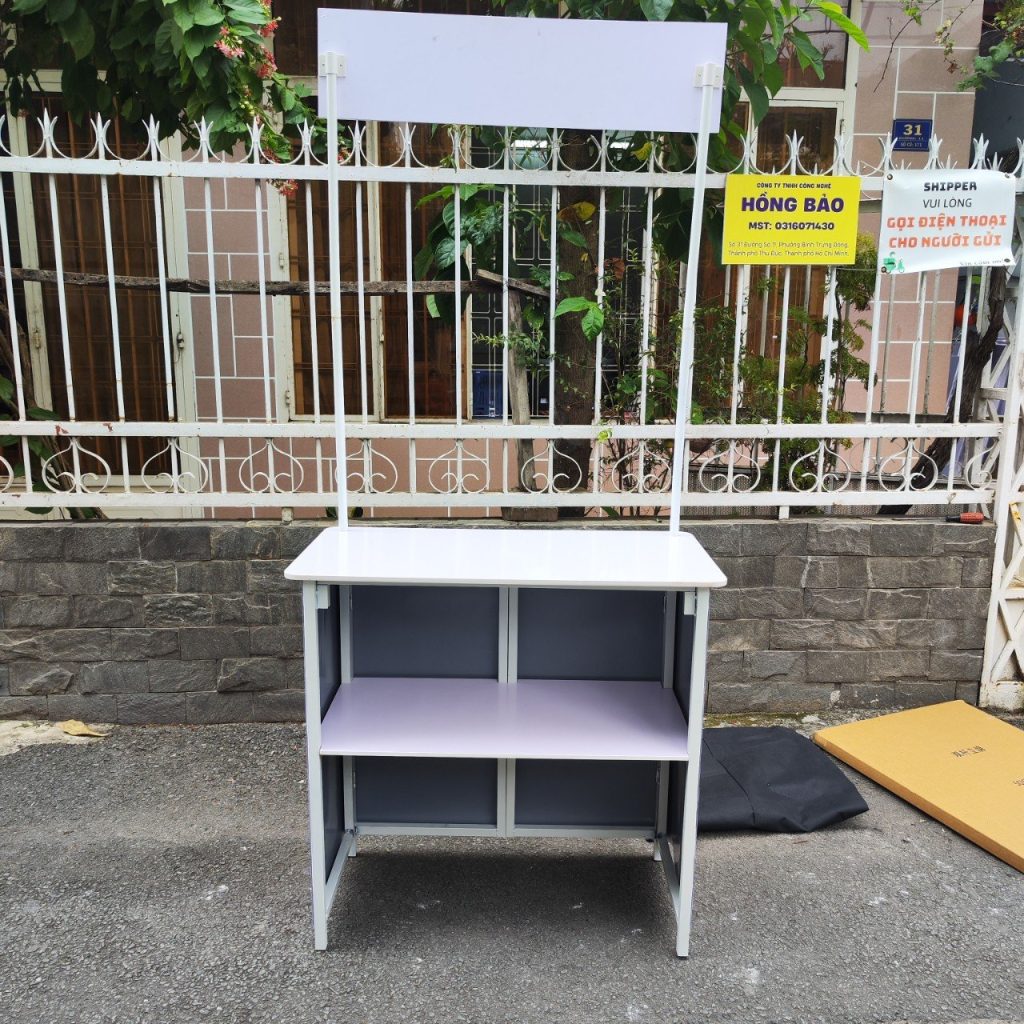 booth sampling sắt gấp bốn