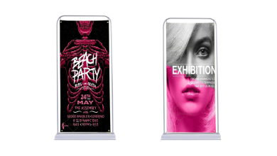 avt standee khung cửa đế sắt